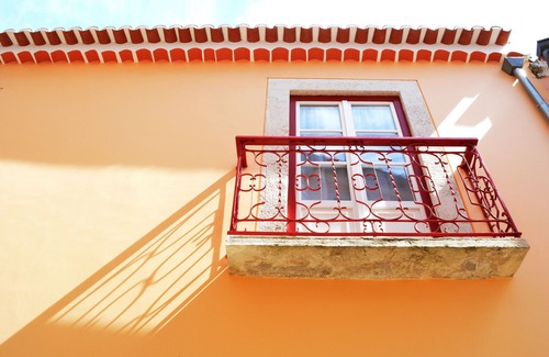 Santa Maria Maior Apartment | Kalathos House 2 with Terrace By Gt House