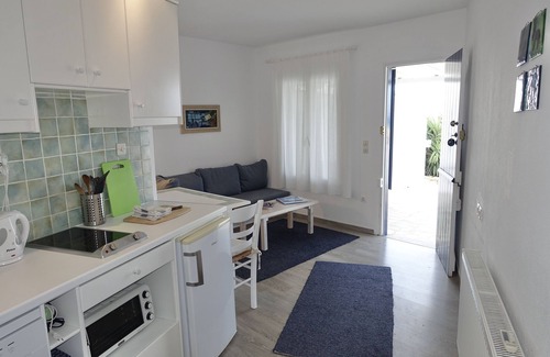 Naxos Villa | Kamari Villa-A1-with private pool