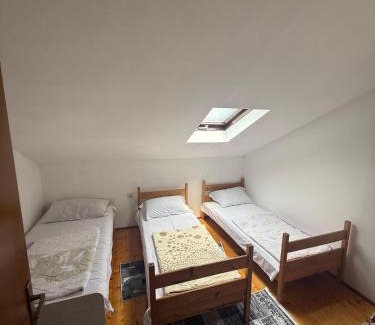 Konjic Hostel | Kamena Ćuprija