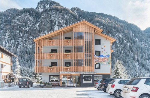 Campitello di Fassa Apartment | Kamerloy Apartments - C with Mountain View, Shared Garden and Wi-Fi