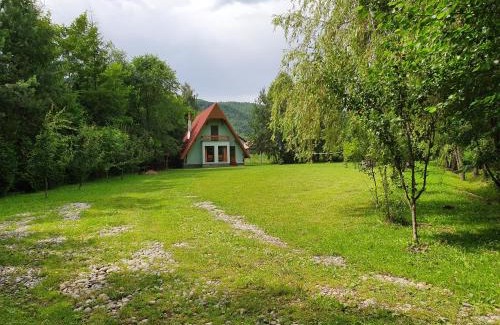 Sub Cetate House | Kamilla Kulcsoshaz