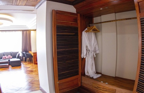 Stueng Saen Hotel | Kampong Thom Palace Hotel