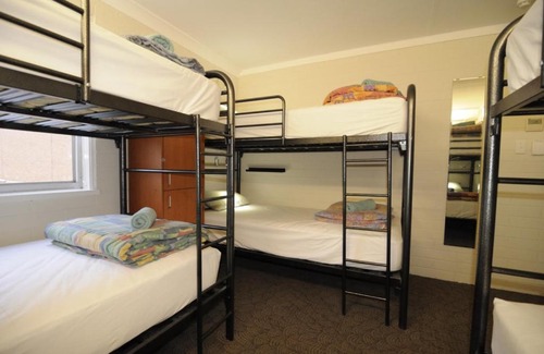 Perth Central Business District Hostel | Kangaroo Inn