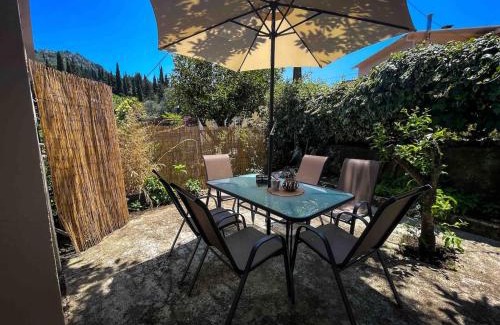 Achilleio House | Kansoneta-Traditional Mansion in Gastouri Village