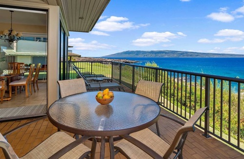Napili Condo | Kapalua Bay Villa 21G2 By Parrish Maui - Beachfront location with AC