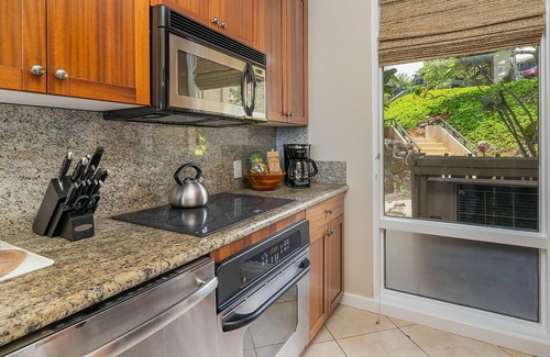Kapalua Condo | Kapalua Bay Villa 21G5 By Parrish Maui - Beachfront & ocean views