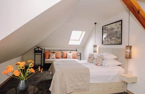 Pawlowek Hotel | Karczma Rzym