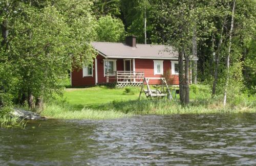 Vanhahovi Resort | Karjalan Helmi