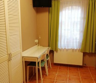 Esztergom Bed & Breakfast | Karpatia Esztergom
