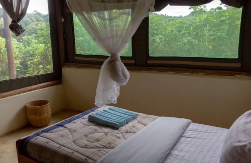 Rubuguri Cabin | Karungi Camp