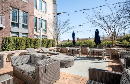 Del Ray Apartment | Kasa Cozy Studio Amenity Access Alexandria