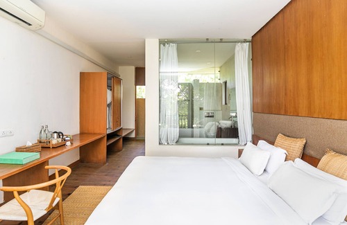 Bharatpur Hotel | Kasara Resort - Chitwan National Park