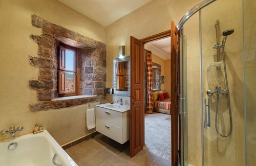 Outghal Hotel | Kasbah Angour