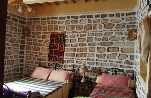 Taourirte Bed & Breakfast | Kasbah Imini Restaurant & Hotel