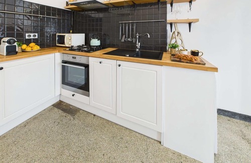 Bielany Apartment | Kasprowicza 31 | Exceptional Studio | Smart TV