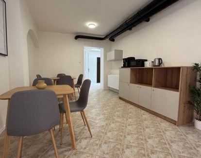 Gyor Apartment | KatalinKert Apartman 1