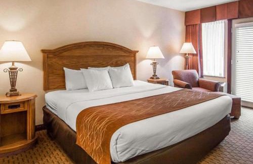 Seaside Hotel | Kathryn Riverfront Inn, an Ascend Collection Hotel