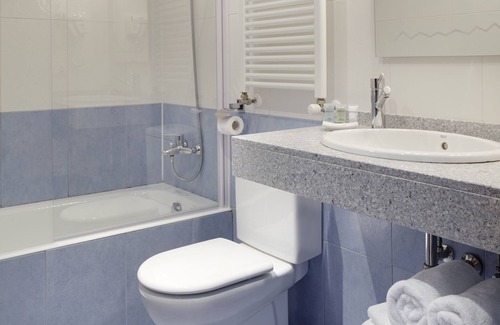 Getaria House | Katrapona