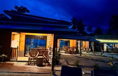 El Nido House | Kattegat Beachfront Villa