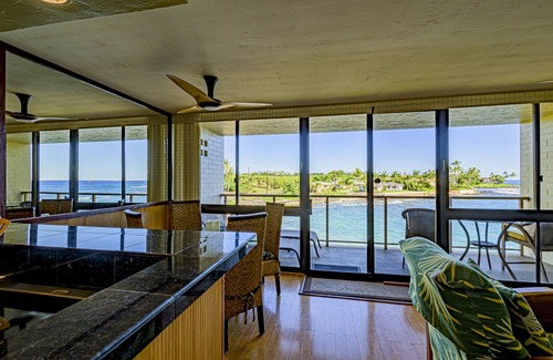 Poipu Condo | Kauai Oceanfront, Poipu 'Jewel on the Sea', AC, swimmable beaches, Kuhio Shores