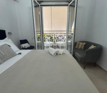 Pefki Apartment | KavirosHome