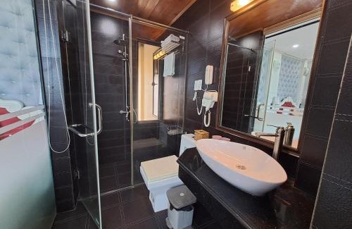 Soc Son Hotel | Kawasaki Noi Bai Airport Hotel