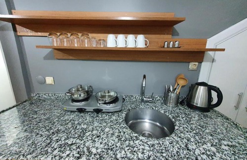 Gumussuyu Mahallesi Apartment | Kazancı Apartmanı