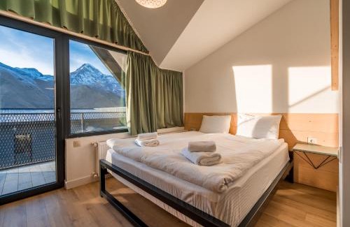 Stepantsminda Hotel | Kazbegi View Cottages