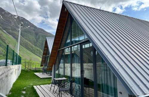 Stepantsminda Hotel | Kazbegi View