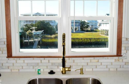 Holden Beach House | Keepin It Reel