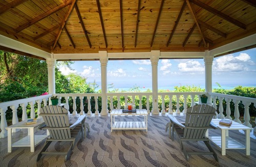 Duncans Villa | Kelso Grande - 3 Bedrooms Luxury Villa.