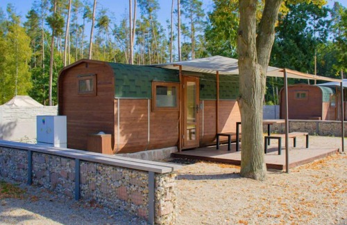 Hradec Kralove House | Kemp Stříbrný rybník by Interhome