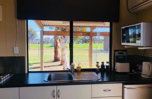 Kendenup Cabin | Kendenup Cottages and Lodge