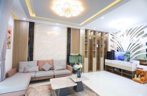 Huong Thuy House | KenppiC Homestay-Đậu nhiều ô tô