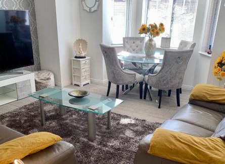 Chorley Apartment | Kensington Luxury Apartment on Gated Development in Leafy edge of Chorley Town Centre