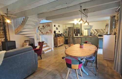 Ploerdut Cottage | Ker Adèle: cosy longère in the heart of a wood