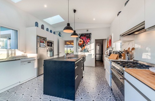 Brignogan-Plage Villa | Ker Anna, 120m from the beach, sea view