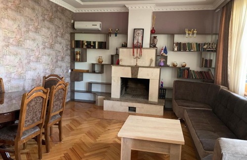 Telavi House | Keria at Nadikvari