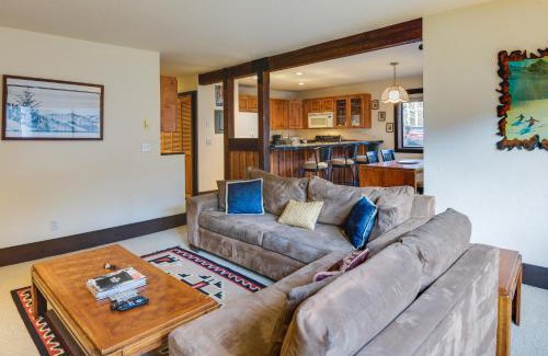 Ketchum Apartment | Ketchum Condo with Deck Less Than 1 Mi to Sun Valley Resort!