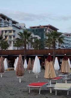 Shengjin Apartment | Kevin&Elisa Your home!