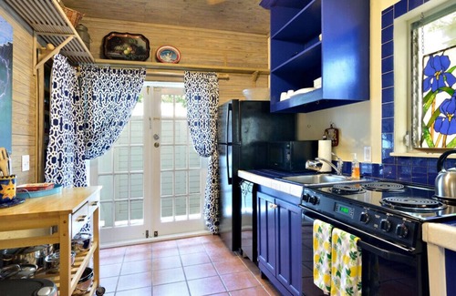 Uptown - Upper Duval House | Key West Caribbean Cottage - On Duval St w Private Pool