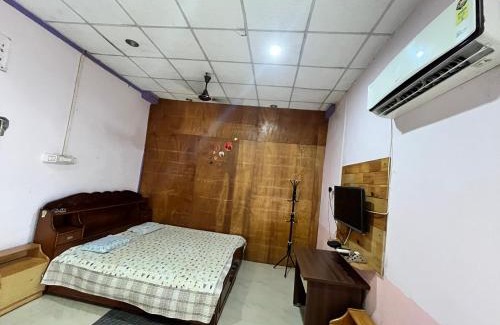 Dibrugarh Hotel | KG Complex Dhuwa Chang Stay