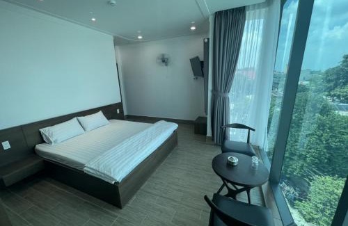 District 12 Hotel | Khách Sạn Hoa Phượng