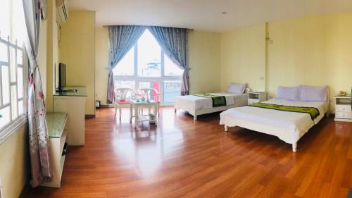 Long Bien Hotel | Khách sạn Phúc Thành