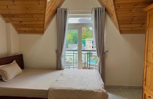 Phuong 10 Bed & Breakfast | Kha Phat Central Dalat with Local Charm