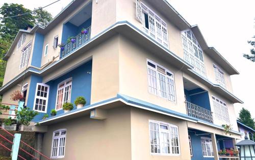 Geyzing House | Khangrila Nest Homestay