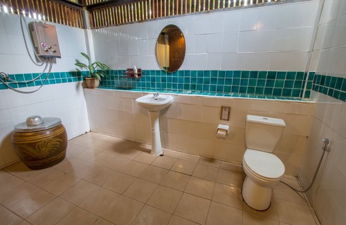 Khlong Sok Hotel | Khao Sok Riverside Cottage