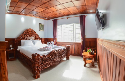 Moung Ruessei Hotel | Kheang Oudom Hotel