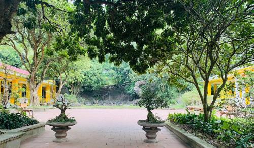 Vu Ban Cabin | Khu du lịch sinh thái Núi Ngăm