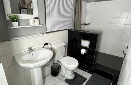 Pretoria Cottage | Kiewiets Cradle Guest House